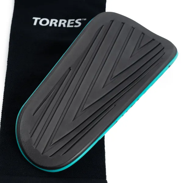 Щитки футбольные TORRES Pro за 1&nbsp;972 ₽ в Екатеринбурге